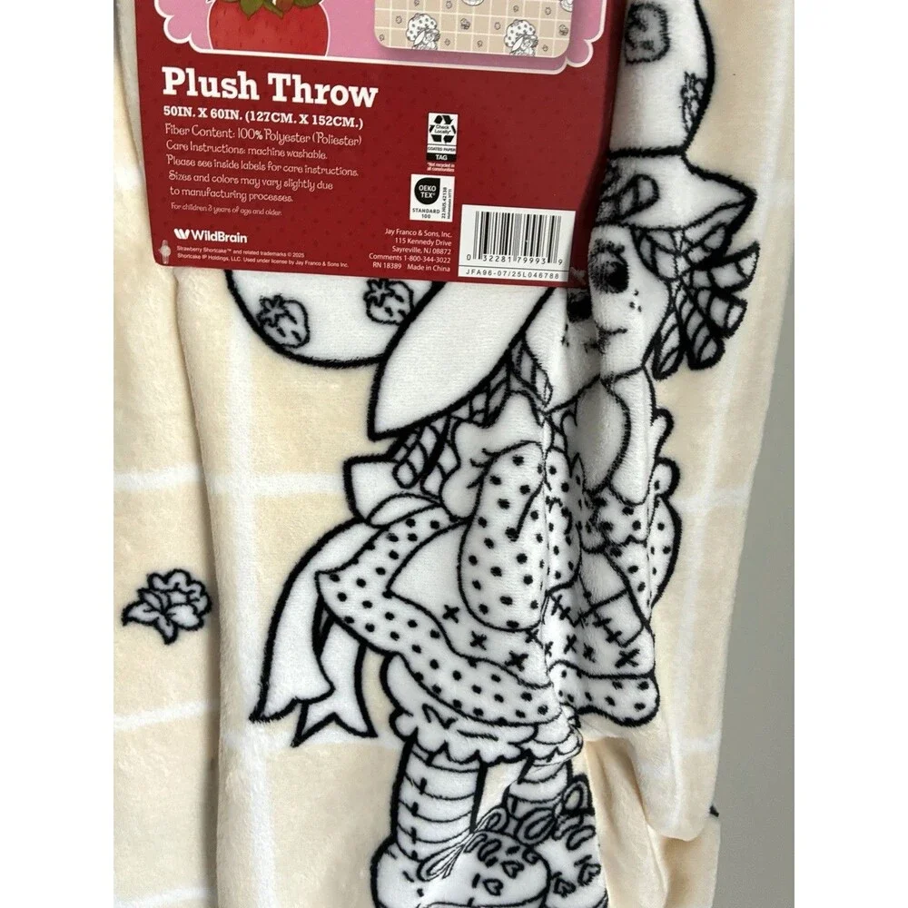 Strawberry Shortcake Plush Throw Blanket 50x60 Cream Floral Soft New 2025
